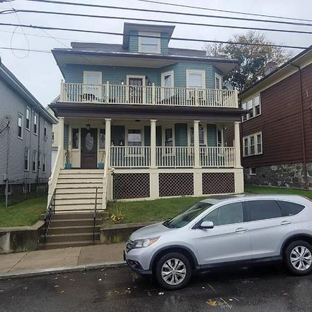 Modern Haven ,Your Stylish Retreat Boston Exterior photo